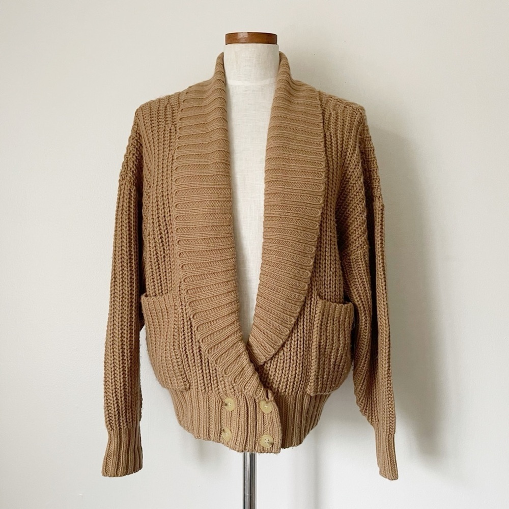 Anthropologie Tan Deep Vneck Chunky Knit cardigan NWOT size small